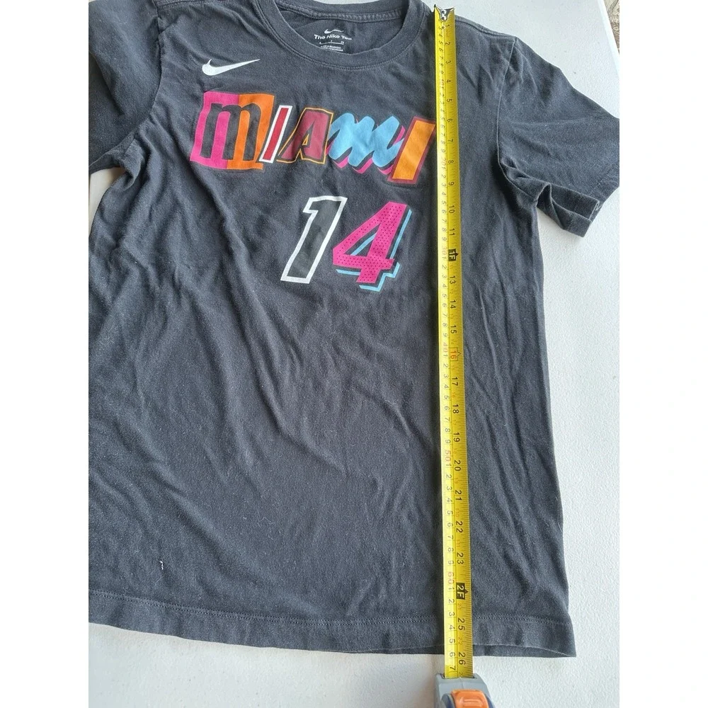 Nike product tee